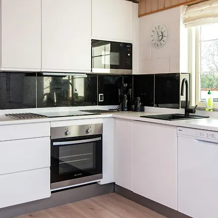 Tatil Evi 10 Person In Allingabro-by Traum