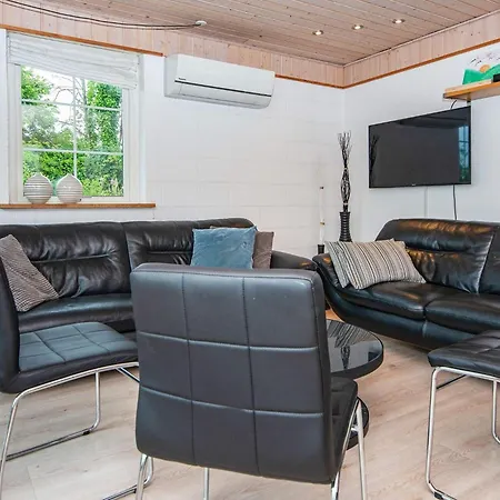 Tatil Evi 10 Person In Allingabro-by Traum *