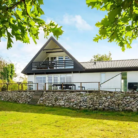 Ferienhaus 4 Star In Allingabro