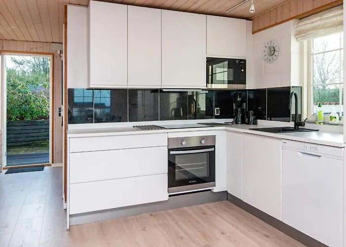 10 Person In Allingabro-by Traum Holiday home *